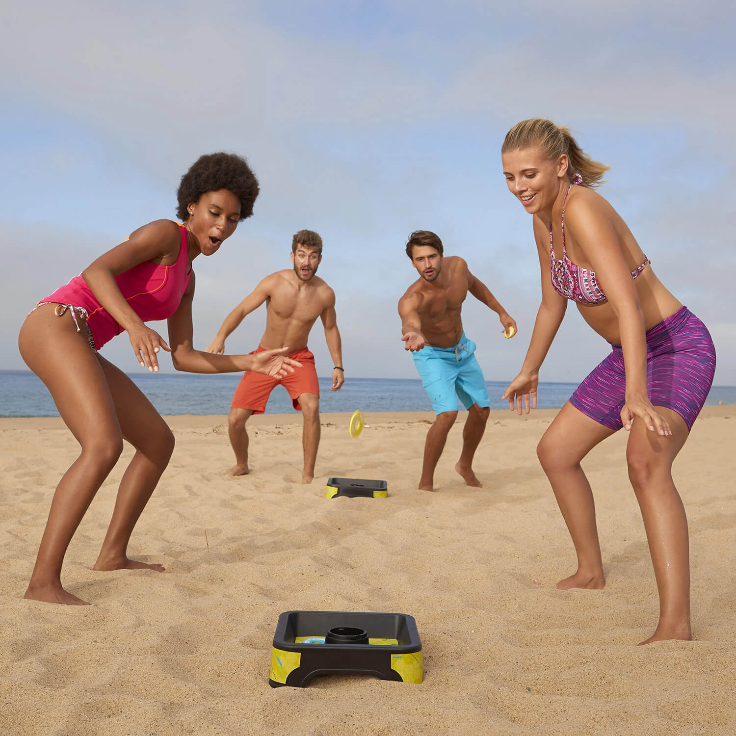 FAMILY WASHERS SET being used on the beach