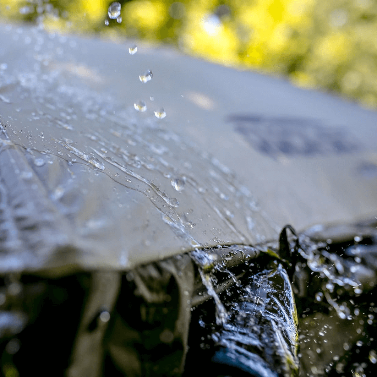 ADVENTURE SCREEN TENT - Water drops