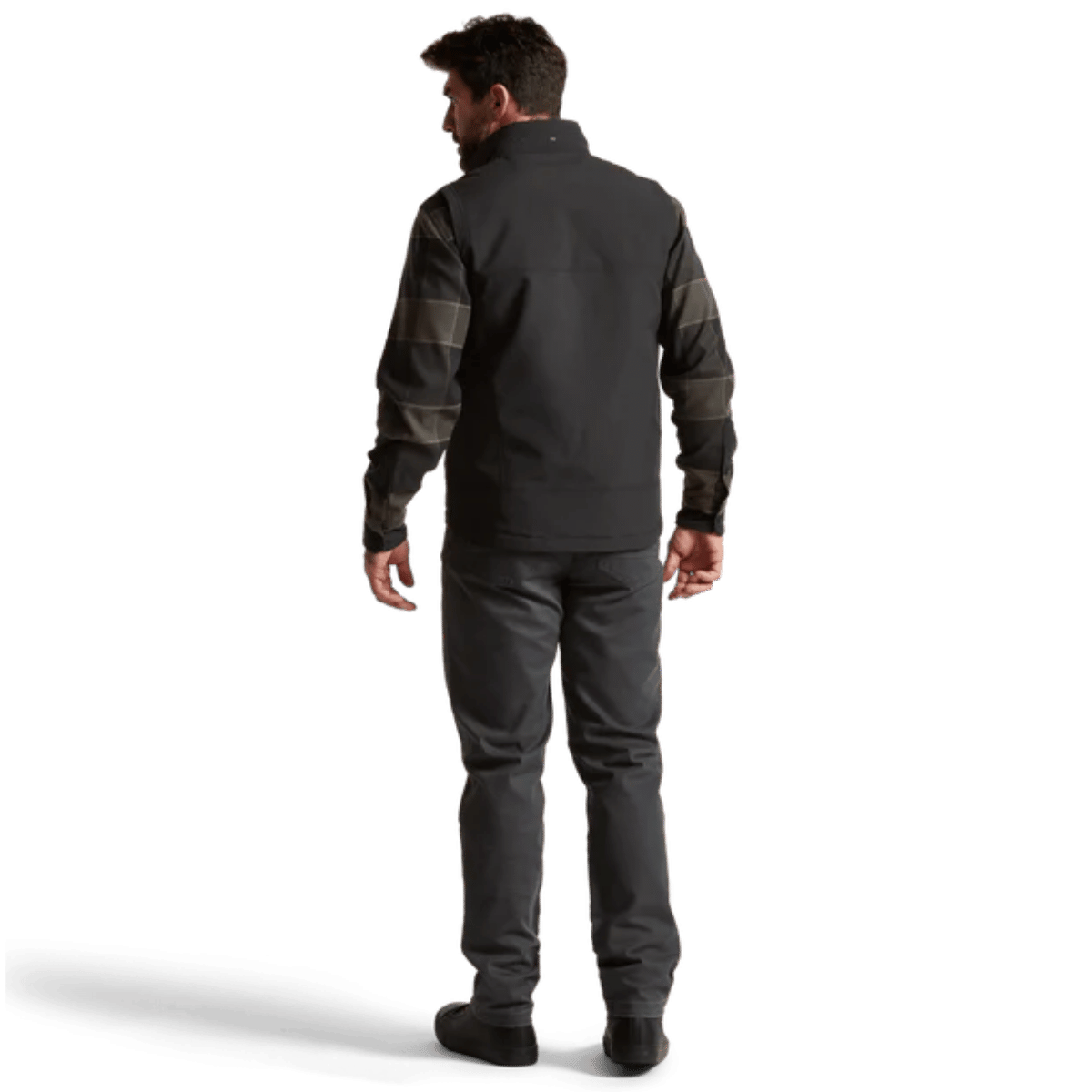 SITKA GRINDSTONE WORK VEST - OBSIDIAN BLACK_2 - BACK VIEW (ON MODEL)