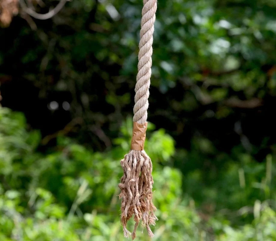 Hempscent rope system showing the end of the rope