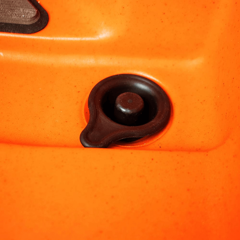 UNIVERSAL SCUPPER PLUGS 2PK - SMALL/MEDIUM or MEDIUM/LARGE being used