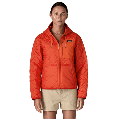 PATAGONIA 7990 WOMENS DIAMOND QUILTED BOMBER HOODY - ELLWOOD GREEN
Front View