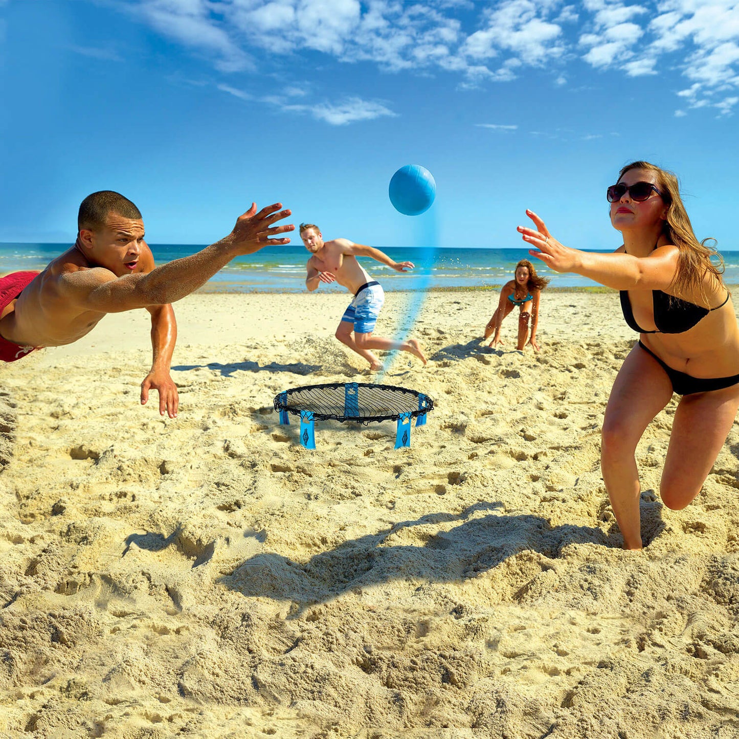 SPYDERBALL - SPIKEBALL SET being used on the beach