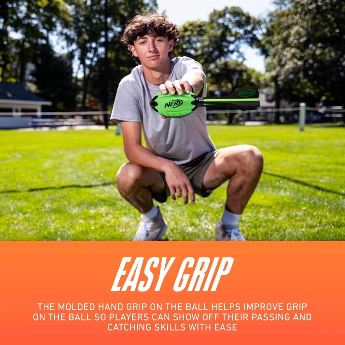 NERF MINI AERO HOWLER FOOTBALL easy grip