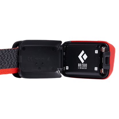 BLACK DIAMOND BD 1500 BATTERY & CHARGER_ANOTHER ANGLE