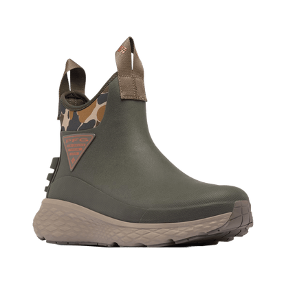 COLUMBIA PFG MEN'S DRY TORTUGAS BOOT - DEEP OLIVE CEDAR -FRONT ANGLE VIEW