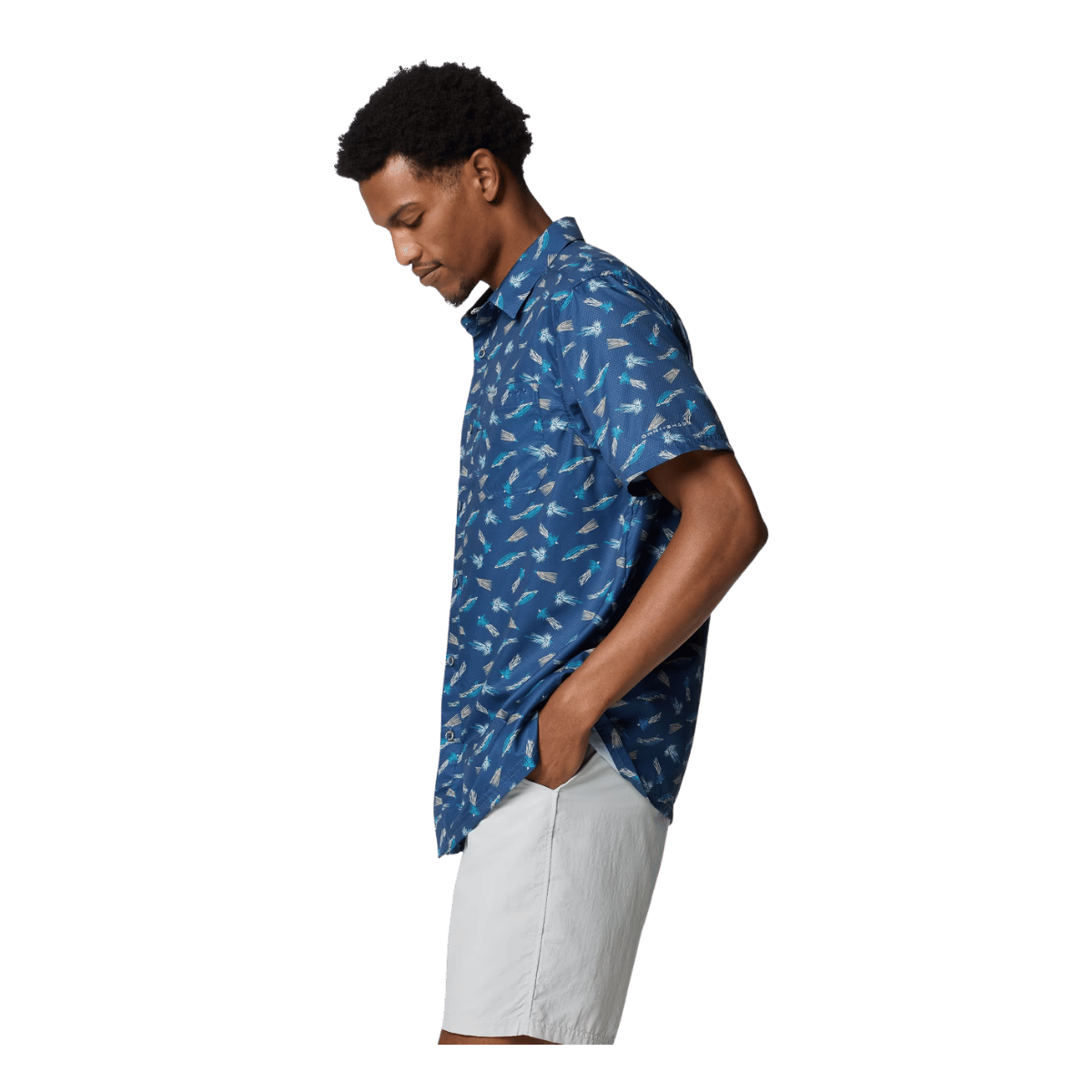 COLUMBIA MEN'S SUPER SLACK TIDE CAMP SHIRT - CARBON FLY - SIDE VIEW