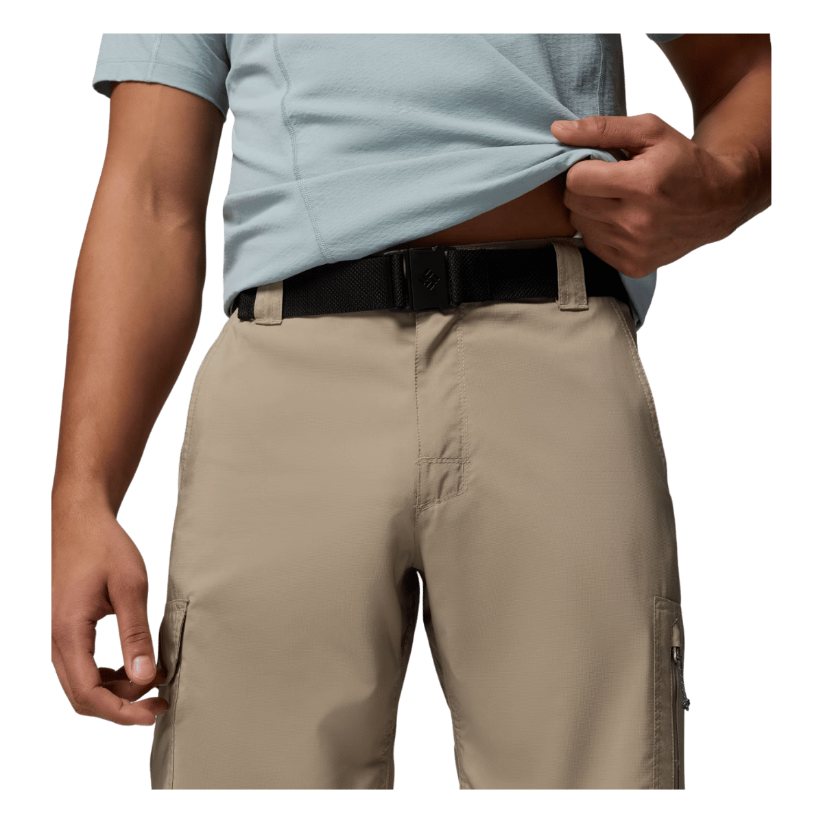 COLUMBIA MEN'S SILVER RIDGE UTILITY CARGO SHORT TUSK-CLOSER FRONT VIEW