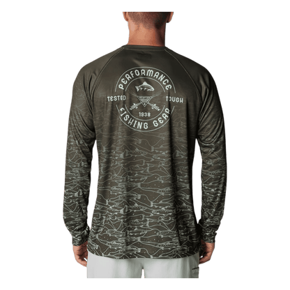 COLUMBIA MEN'S SUPER TERMINAL TACKLE PFG FRESH FADE LONGSLEEVE -DEEP OLIVE - BACK VIEW
