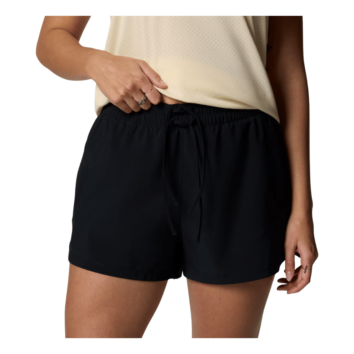 COLUMBIA WOMEN'S BOGATA BAY SHORT II 3" - BLACK - CLOSE-UP VIEW