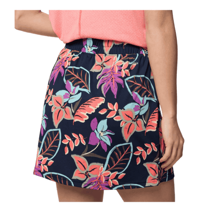 COLUMBIA WOMEN'S CHILL RIVER PRINTED SKORT - HOT CORAL PASTELED - BACK VIEW