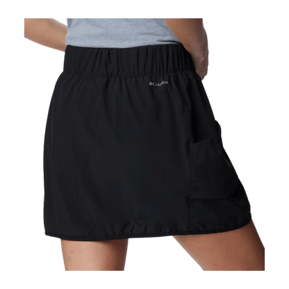 COLUMBIA WOMEN'S COLUMBIA HIKE SKORT - BLACK - BACK VIEW