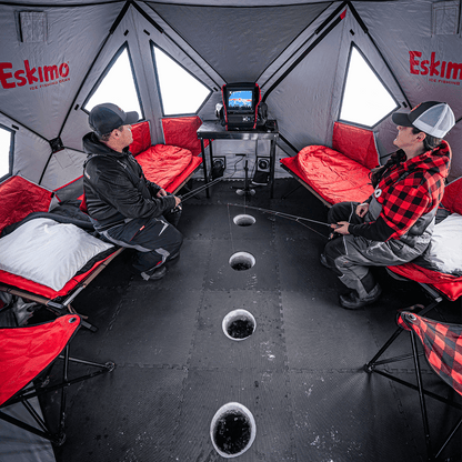 ESKIMO OUTBREAK 650XDP POP-UP SHELTER - INTERIOR VIEW