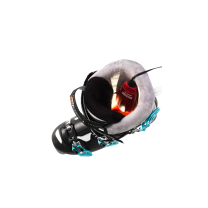 HOTRONIC MICRO DRY – MINI BOOT DRYER FOR SKI & SNOWBOARD BOOTS - PRODUCT IN USE