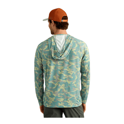 HUK ICON PERFORMANCE HOODIE - SEAGRASS CAMO - BACK VIEW