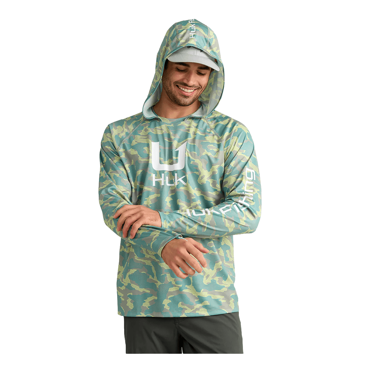 HUK ICON PERFORMANCE HOODIE - SEAGRASS CAMO - HOODED VIEW