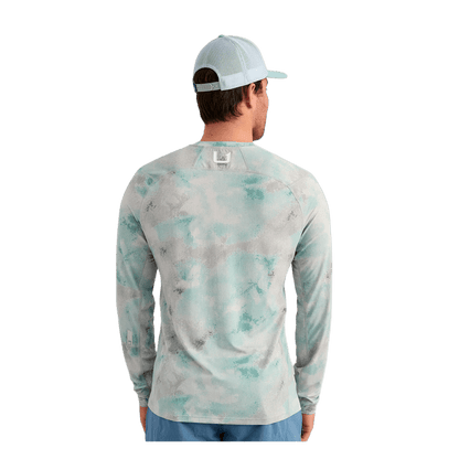 HUK WATERSHED PRINTED CREW - MINERAL BLUE - BACK VIEW