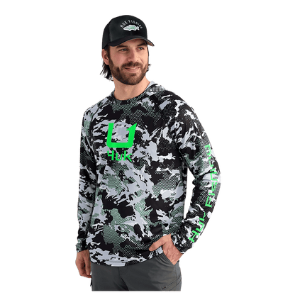 HUK MEN'S KC PRINT ICON PERFORMANCE HOODIE - BLACK - FRONT VIEW