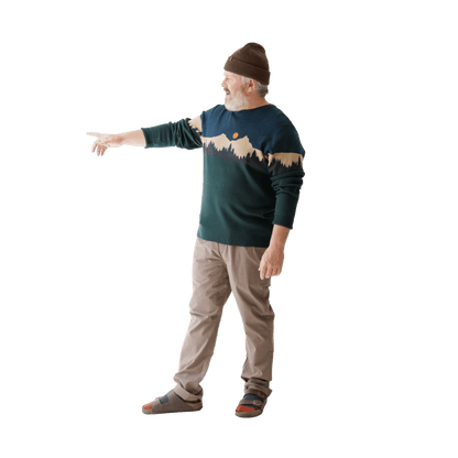 KAVU HIGHLINE SWEATER- MOUNTAIN STRIPE with model