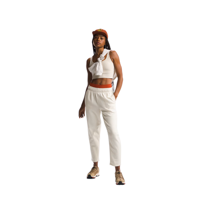 NORTHFACE_WOMEN_EVOLUTION_COCOON_FIT_SWEATPANT_FRONT