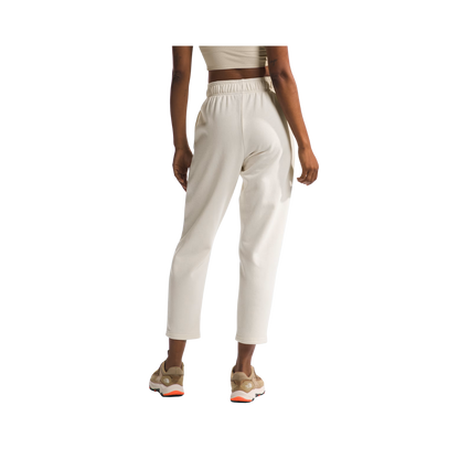 NORTHFACE_WOMEN_EVOLUTION_COCOON_FIT_SWEATPANT_BACK