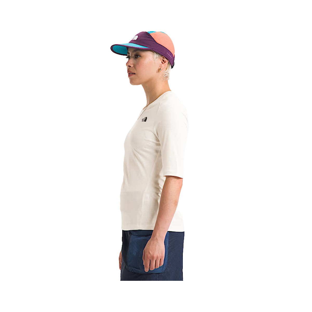 NORTHFACE_WOMEN_LIGHTRANGE_SHADOW_SHORT_SLEEVE_SHIRT_SIDE