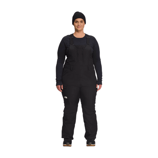 THE NORTH FACE WOMEN'S PLUS FREEDOM INSULATED BIB - TNF BLACK - FRONT VIEW