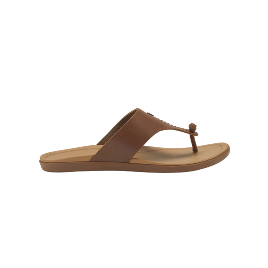 OLUKAI W HO'OPIO MELE SANDAL TOFFEE WARM SAND