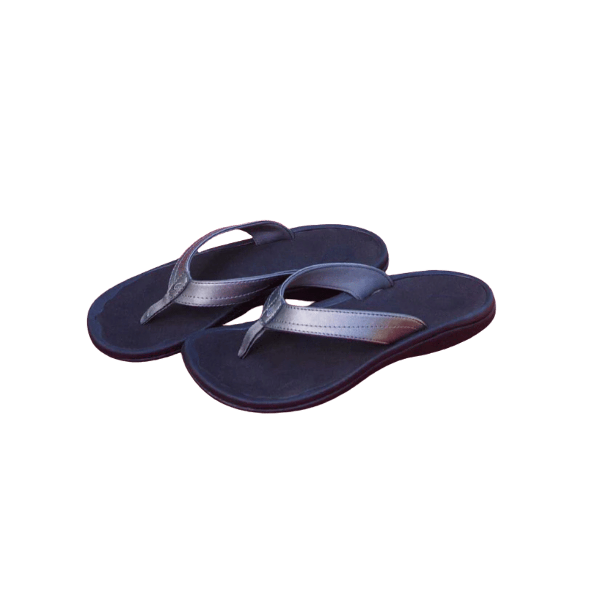 OLUKAI WOMEN'S OHANA FLIP - PEWTER/BLACK - FRONT ANGLED PAIR VIEW