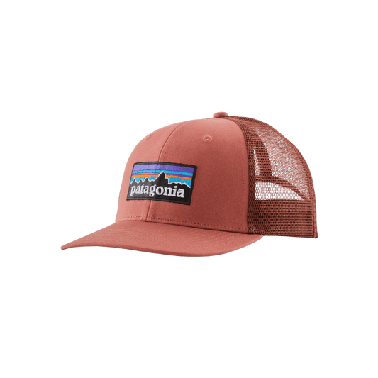 PATAGONIA P-6 LOGO TRUCKER HAT, POTTERS RED, FRONT ANGLE, LOGO, ONE SIZE
