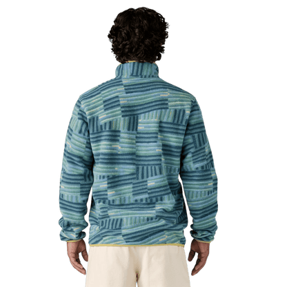 PATAGONIA LIGHTWEIGHT SYNCHILLA SNAP-T PULLOVER - QUILTY FITZ: WETLAND BLUE WW BLACK