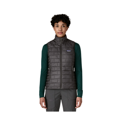 PATAGONIA_WOMEN_LIGHTWEIGHT_NANO_PUFF_VEST_FRONT