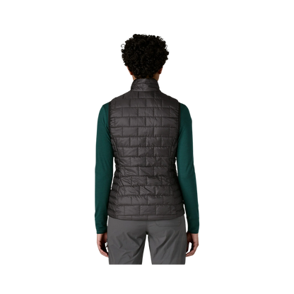 PATAGONIA_WOMEN_LIGHTWEIGHT_NANO_PUFF_VEST_BACK