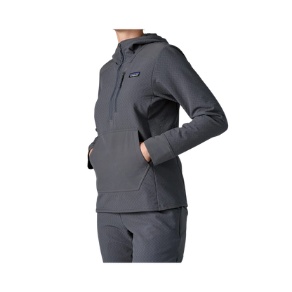 PATAGONIA_WOMEN_R2_CROSSSTRATA_MIDWEIGHT_PULLOVER_SIDE