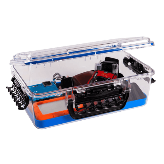 PLANO GUIDE SERIES™  WATERPROOF CASE 3700™