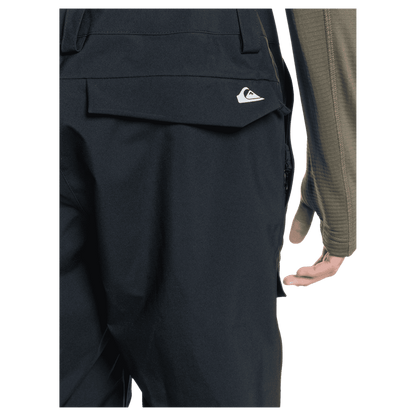 QUICKSILVER MEN'S UTILITY BIB SHELL SNOWBOARD PANTS - TRUE BLACK - BACK LOGO