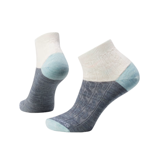 SMARTWOOL_EVERYDAY_CABLE_ANKLE_SOCKS_FRONT