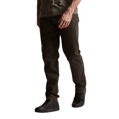 SITKA THREE SEASON PANT - EARTH_1 - SIDE FRONT VIEW (ON MODEL)