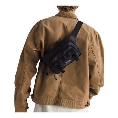THE NORTH FACE BASE CAMP LUMBAR PACK - TNF BLACK ASPHALT GREY - ON BACK VIEW