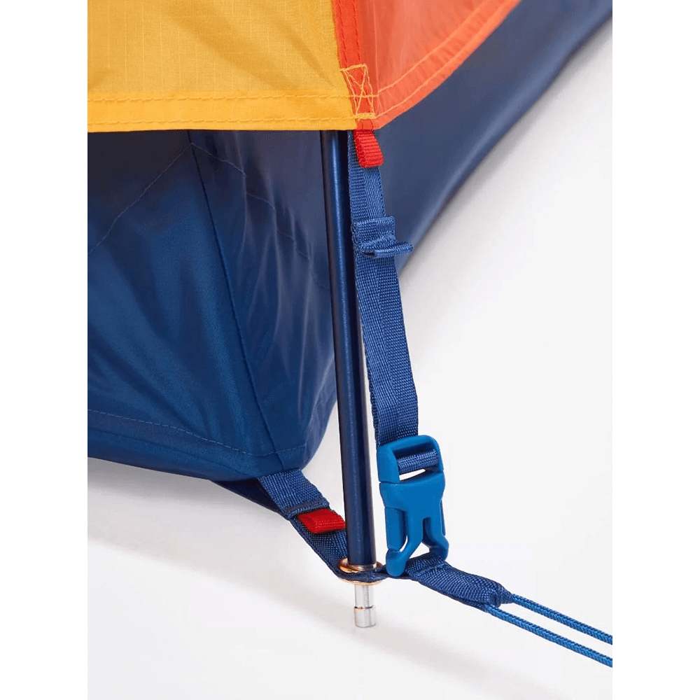 Showing the grommet corner setup 