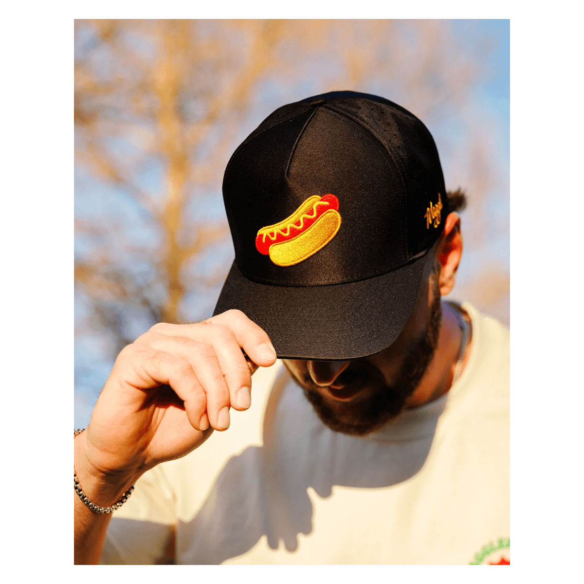 WAGGLE GLIZZY SNAPBACK - ON PERSON