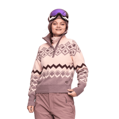 KARI TRAA AGNES KNIT HALF ZIP PULLOVER - TAUPE_FRONT ANGLE MODEL