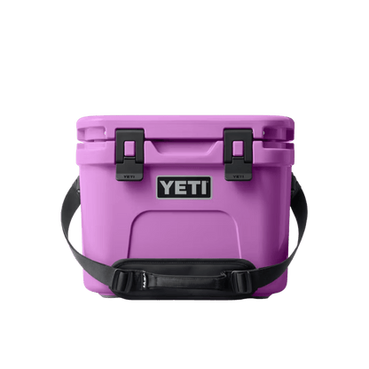 YETI ROADIE 8 PACE PURPLE, FRONT ANGLE